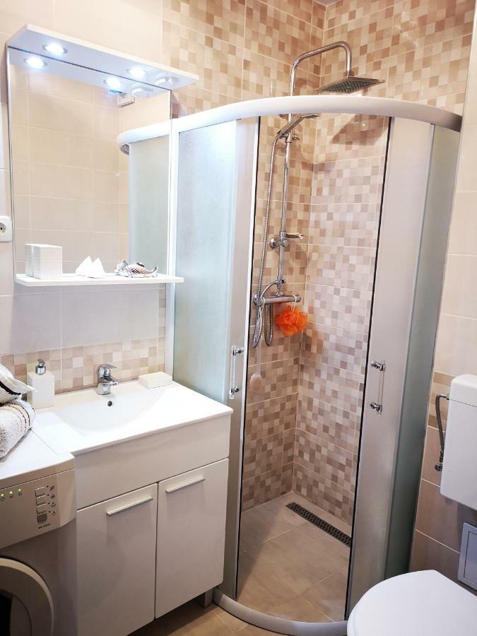 Apartmani "Zuka" 코츌라 외부 사진