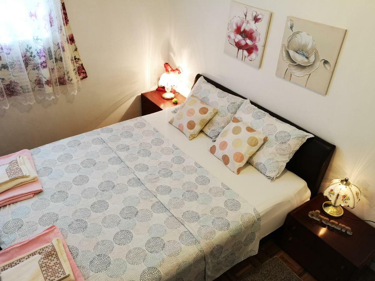 Apartmani "Zuka" 코츌라 외부 사진
